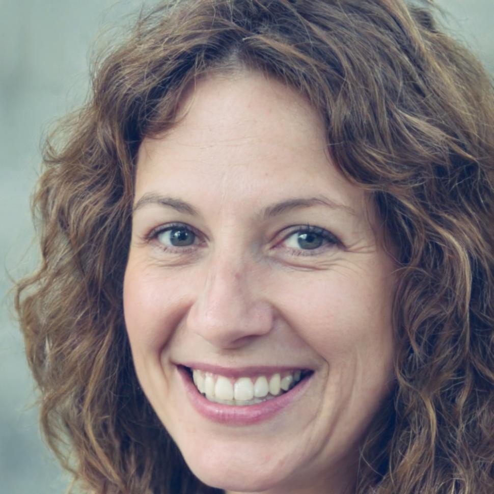 Porträt von Henriette Völkel, Trainerin für aktives Zuhören